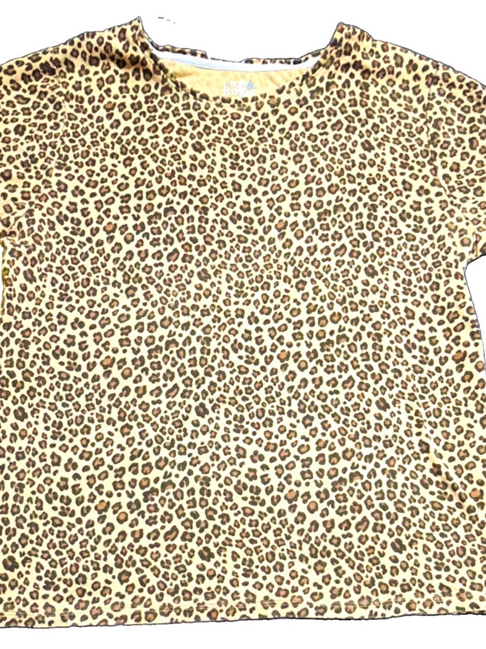 Women’s Leopard Print Round Neck Short Sleeve Tee Shirt. Size M